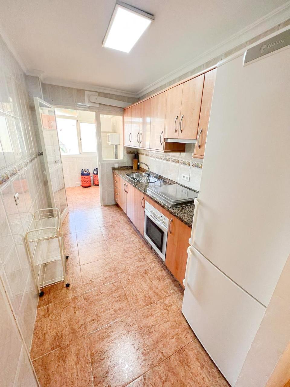 Large & Cozy Centrally Apartment Torremolinos Ngoại thất bức ảnh