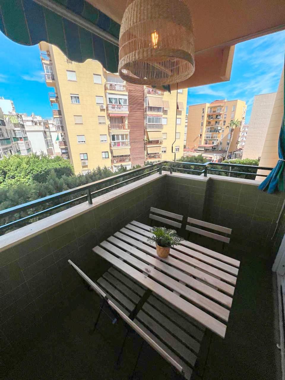 Large & Cozy Centrally Apartment Torremolinos Ngoại thất bức ảnh
