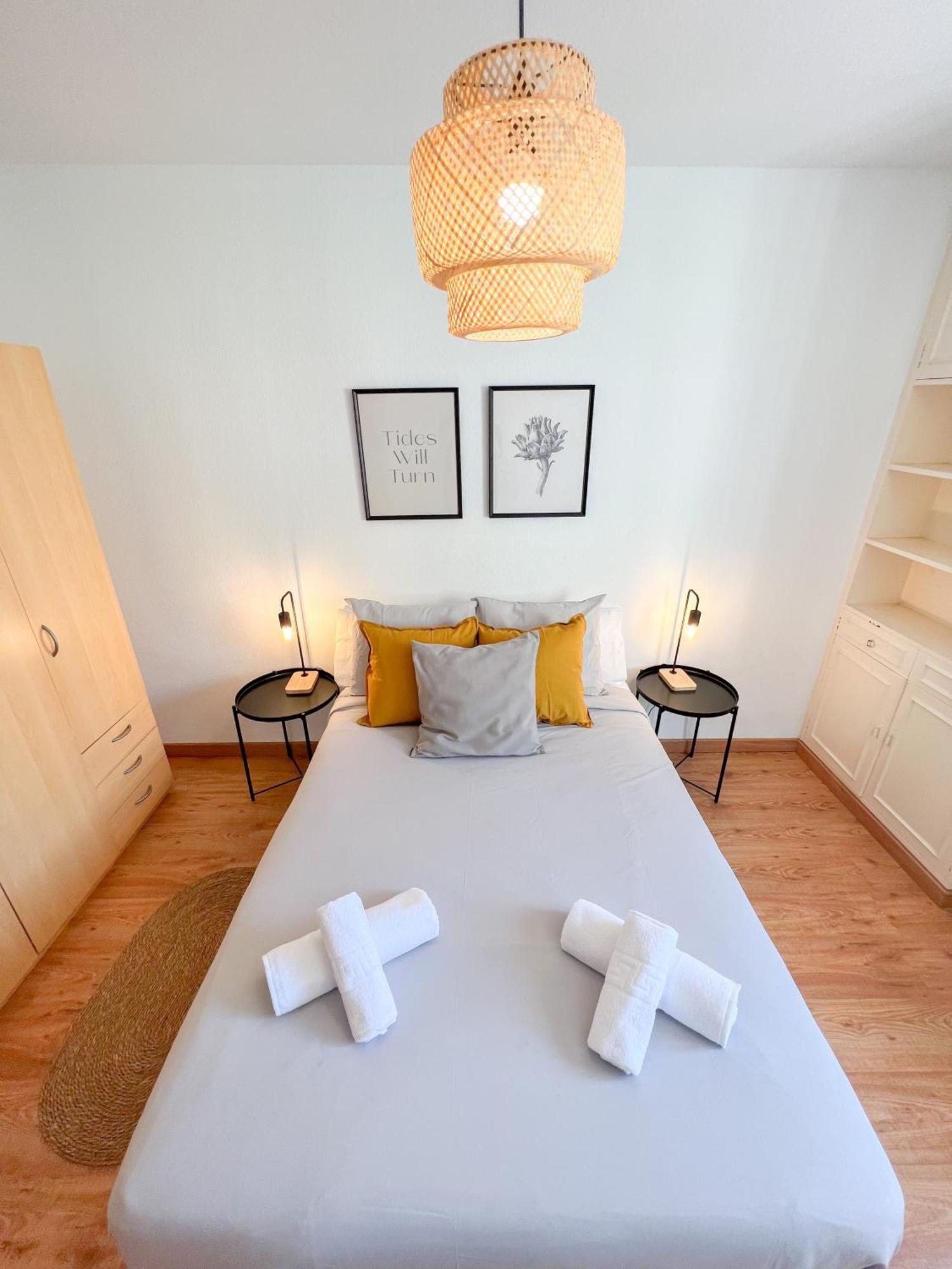 Large & Cozy Centrally Apartment Torremolinos Ngoại thất bức ảnh